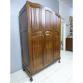 An awesome vintage solid Imbuia 3 door ball & claw wardrobe with drawers & ample space
