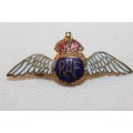 A magnificent (c.1935) Royal Air Force "pilot wings" enameled sweetheart brooch/ pin