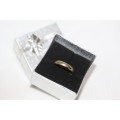 An awesome 9ct yellow gold gents wedding band ring (size Y 1/2) in stunning condition