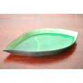Wonderful "leaf" shaped porcelain bowl with a gorgeous textured/ detailed centre