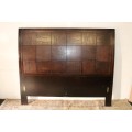 A stylish Oak finished wooden Queen Size headboard - amazing in a modern bedroom!RS17Bed
