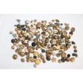A massive JOB LOT of assorted tunic buttons of various sizes - over 200 buttons!! | RS17Sale