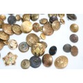 A massive JOB LOT of assorted tunic buttons of various sizes - over 200 buttons!! | RS17Sale