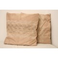 **RS17** A set of 3x fabric scatter cushions in a quality fabric covering w/ fine detailed stitching
