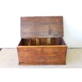 A gorgeous vintage/ antique? solid Oregon kist/ storage chest - the perfect large toy or linen box