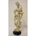 A beautiful large ornamental Japanese themed oxylite figurine of a lady, fabulous on display