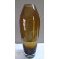 A stunning, eye catching amber coloured glass vase!! Beautiful on display!!