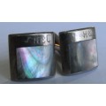 A stunning pair of gents vintage silver bullet-back cuff links in good condition