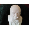 Winston Churchill - Plaster Bust on wooden Plinth  - 17cm - Lovely Detail !       FINAL SALE !!!!!