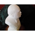 Winston Churchill - Plaster Bust on wooden Plinth  - 17cm - Lovely Detail !       FINAL SALE !!!!!