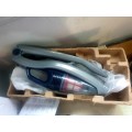 ***BLACK & DECKER 18V 2-IN-1 CORDLESS VACUUM STICK***ALL  ACCESORIES INC**RET DEMO**SLIGHTLY USED***