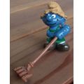 Original Vintage FARMER SMURF With Rake ! BROWN HAT Hong Kong ! EXCELLENT CONDITION ! 1981 Smurfs