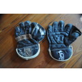 Vintage Boys Kookaburra Wicket Keeper Gloves