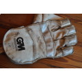 Adult Gunn and Moore Wicket Keeper Gloves
