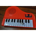Vintage 1980s Trimtone Symphonic Keyboard (selling as is)