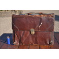 Vintage Lilly K Leather Look Carry Bag