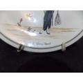 Villeroy and Boch  Luxemborg  Design 1900  Porcelain Plate Hand signed by Artist N.4 Demi Jeuil