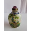 Late 19th Century Eastern antique Old Chinese snuff bottle
