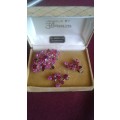 JEWELLERY:VINTAGE BROOCH GOLD PLATED WITH PINKISH STONE SET WITH MATCHING EARRINGS