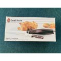 Russell Hobbs Electric Carving Knife With Matching Carving Fork and Storage Container! Never Used!