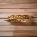 Stunning 9ct gold metal core bangle value R2900.00