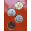 Vintage Collectors Dias 88 and South African 1991 coin sets