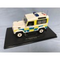 UH 1/18 Land Rover Defender 90 Norfolk Police , Universal Hobbies, car,toy,collectors item,