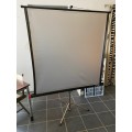 MW VARIO SILVER  Video slide screen for slide projector or video ,white,made in Germany ,120cmx120cm