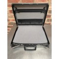 Samsonite Hard Shell Brief Case with Combo Lock, grey, antrazith, from 70/80ties , made in Belgium