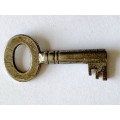 old key 751 lot 4, vintage,collectors item