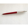 Parker Ball Pen , bordeaux, made in U.K. , date code: IIIE, 1998 Q1, collectors item