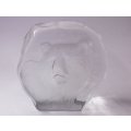 A SUPERB VINTAGE SOLID GLASS PAPERWEIGHT DEPICTING A BEAR ...NO DOUBT BY MAT JONASSON....WOW !!!