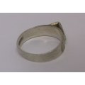 WICKED FIND !! AN UNUSUAL VINTAGE SOLID SILVER RING WITH A POINTY FACE...DANGEROUS...
