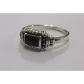 A GOOD LOOKING SOLID STERLING SILVER RING WITH ONYX LOOK INLAY ...GREAT QUALITY !!