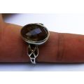 WOW !! A STUNNING SOLID STERLING SILVER RING SET WITH A FACETED SMOKY TOPAZ !! MUST SEE !!