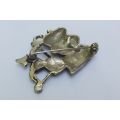 SALE !! LOW LOW R50 START - FREE COMBINING - VINTAGE BROOCH - KING WITH BOW & ARROW