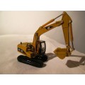 Norscot 551077 CAT Hydraulic Excavator 187 Scale