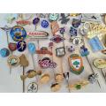 100 pin badges (109 to be exact) Job lot collection of all different subject matter