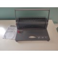 Parrot 450 Sheet Comb Binder Machine B2988-4