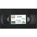 Annie (1982) [VHS]