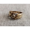 Beautiful 9ct Vintage Gold Ring