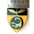 HS214 - SADF 2 Reconnaissance Commando metal flash 1st type - left facing (A)