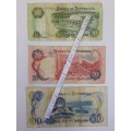 Botswana Pula. Condition as shown. Set of 3 notes. bid per lot.