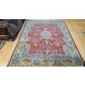 Very Fine Persian Qom Carpet 210cm x 150cm Hand Knotted