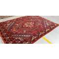 Persian Bakhtiary Carpet 213cm x 160cm Hand Knotted