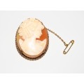 Incredible Cameo Brooch with Safety Chain in 9ct Yellow Gold