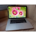 MacBook Pro 15inch Intel Core I7 + Free Laptop Bag