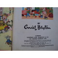 Collection of NODDY, 2 old books Enid Blyton and Noddy plush with label (books age wear & tear)