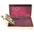 VINTAGE GILLETTE SAFETY RAZOR IN ORIGINAL METAL BOX WITH BLADES IN GOOD USED CONDITION