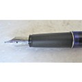 PARKER `FRONTIER` FOUNTAIN PEN - DATE CODE IE - 1984 - BLUE  IN VERY GOOD CONDITION